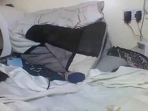 Pettyass254 online show from 04-16-26, 10:56