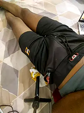 handsomeboyrk online show from 04-15-26, 01:40