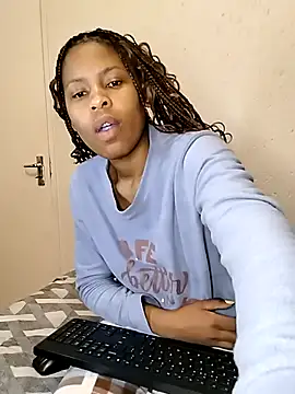 Snapshot of Slender012 chatting on 05-23-26, 01:55 Slender012 online show from 05-23-26, 01:55