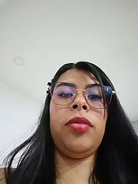 Snapshot of SOFIA-11_ chatting on 06-09-26, 04:18 SOFIA-11 online show from 06-09-26, 04:18