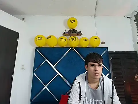 EdwinBoys online show from 04-25-26, 12:52