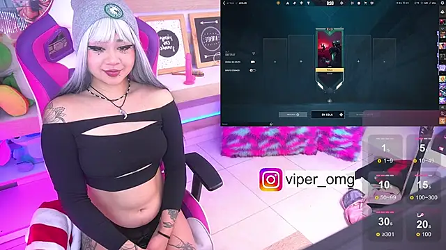 Snapshot of MakiGG_ chatting on 04-24-26, 01:08 MakiGG online show from 04-24-26, 01:08