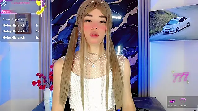 Snapshot of moon_sweet- chatting on 06-26-26, 04:06 moon sweet- online show from 06-26-26, 04:06