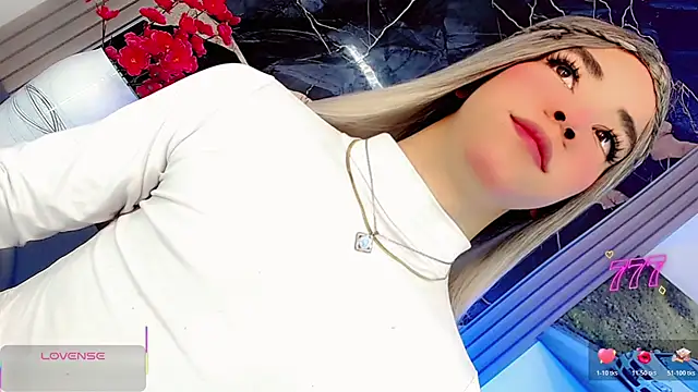 Snapshot of moon_sweet- chatting on 06-27-26, 03:22 moon sweet- online show from 06-27-26, 03:22