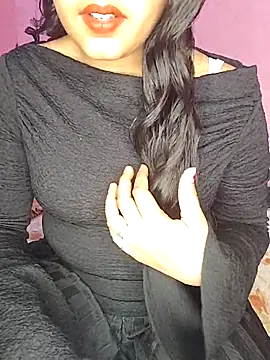 hotsivya online show from 04-22-26, 08:17