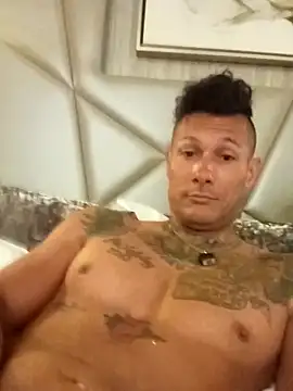 Daddyb00m online show from 04-21-26, 02:23