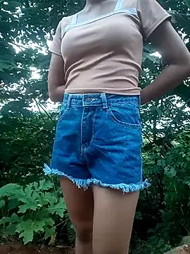 Snapshot of Elena_Mia chatting on 07-06-26, 10:45 Elena Mia online show from 07-06-26, 10:45