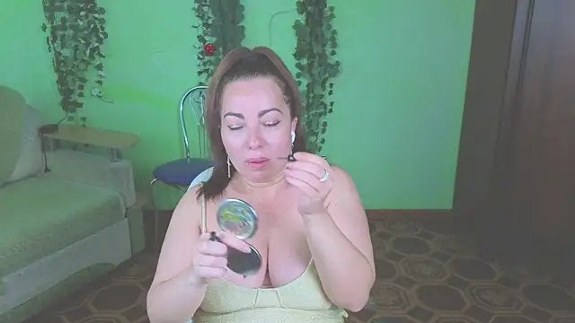 Zoe Zephyr online show from 06-13-26, 05:38