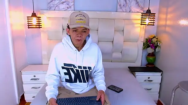 Daniel Guty online show from 04-22-26, 06:20