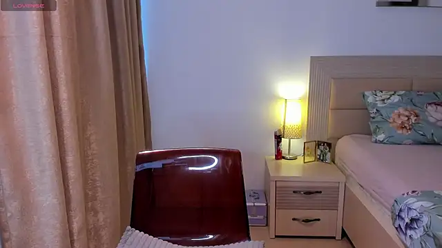 CandyElla  online show from 07-02-26, 05:30