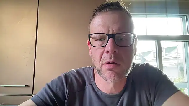 o florian o1 online show from 05-12-26, 02:47