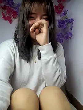 LunaaMarshmallow online show from 06-11-26, 04:32