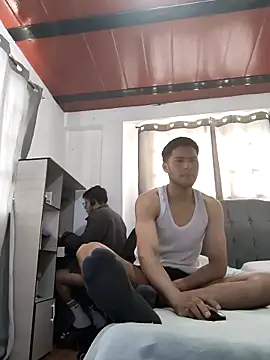 Ereth Lewy online show from 04-28-26, 01:05