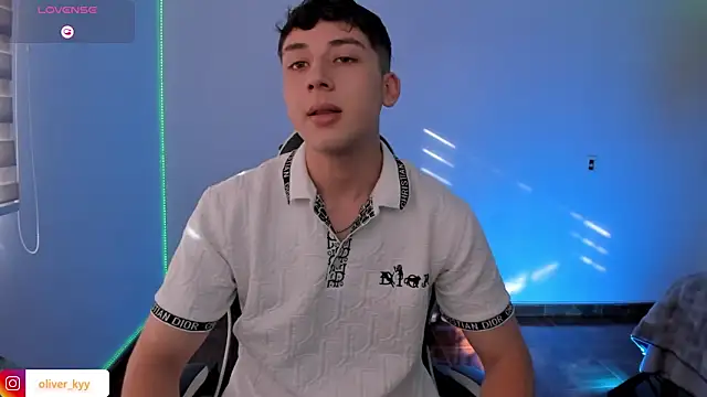 OLIVER K online show from 05-29-26, 09:35