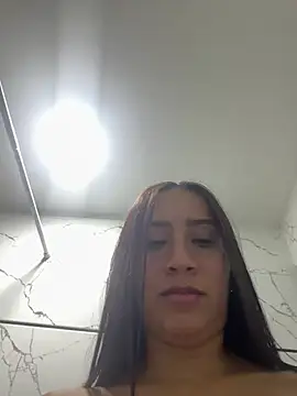 Snapshot of Sexysoeh chatting on 05-16-26, 02:41 Sexysoeh online show from 05-16-26, 02:41