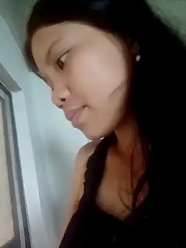 Snapshot of lelenana chatting on 05-05-26, 01:13 lelenana online show from 05-05-26, 01:13