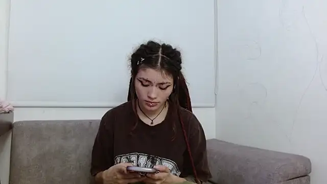 giulietta monsalve online show from 06-22-26, 04:09