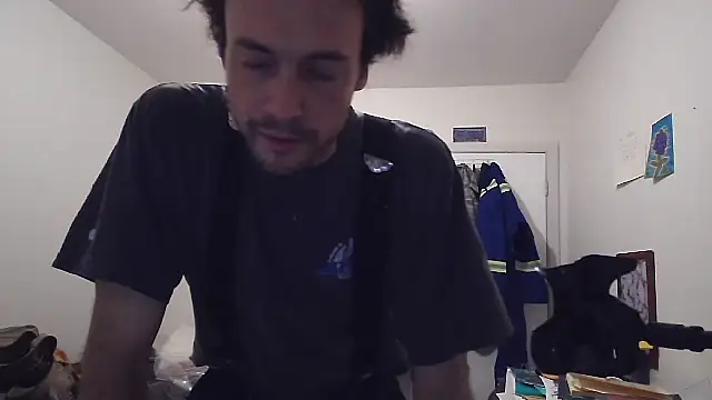 JohnnyMoves online show from 05-08-26, 01:11