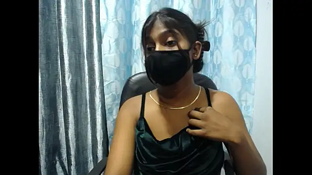 Snapshot of Sizu_ chatting on 04-23-26, 12:29 Sizu online show from 04-23-26, 12:29