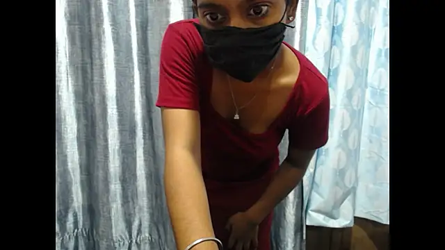 Snapshot of Sizu_ chatting on 05-21-26, 05:14 Sizu online show from 05-21-26, 05:14