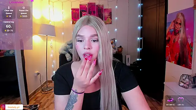 Melody p online show from 05-17-26, 07:43