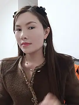 Snapshot of tongtong789 chatting on 04-20-26, 08:17 tongtong789 online show from 04-20-26, 08:17