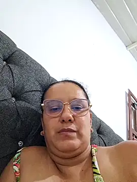 Snapshot of Samanta-42 chatting on 04-26-26, 09:51 Samanta-42 online show from 04-26-26, 09:51