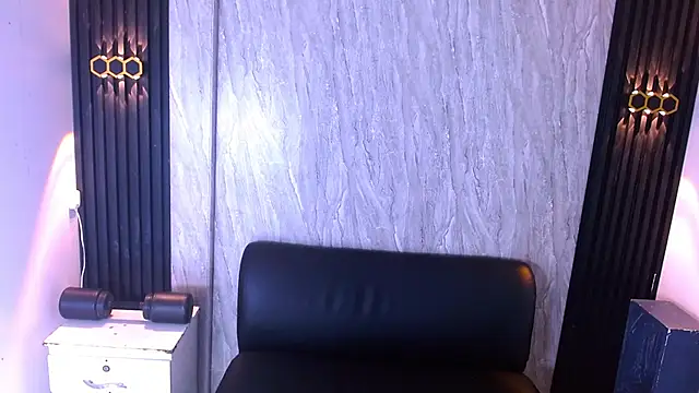 Snapshot of Lian_Jacob chatting on 05-21-26, 03:19 Lian Jacob online show from 05-21-26, 03:19