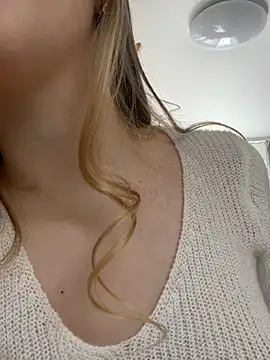 LilianHowards online show from 05-04-26, 11:06