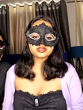 couple hot43 online show from 06-03-26, 07:44