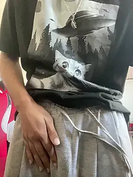 guacyxxx online show from 04-16-26, 08:31