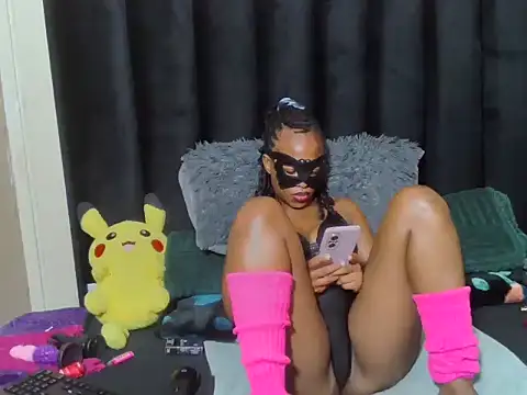 lulutiny online show from 04-26-26, 10:35