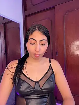 Snapshot of Lily_Rush chatting on 04-30-26, 12:11 Lily Rush online show from 04-30-26, 12:11