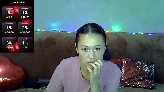 Snapshot of Margaret_Sweet_ chatting on 05-22-26, 03:39 Margaret Sweet online show from 05-22-26, 03:39