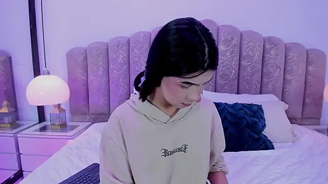 Snapshot of Channel_sofia chatting on 05-31-26, 03:15 Channel sofia online show from 05-31-26, 03:15