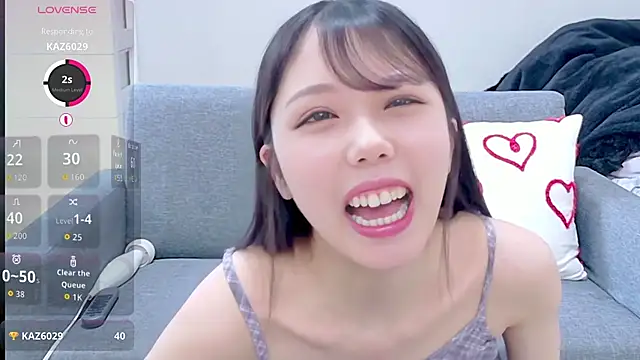 Snapshot of Minamina2 chatting on 06-19-26, 06:07 Minamina2 online show from 06-19-26, 06:07