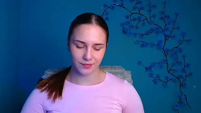 Snapshot of Kyara_ra chatting on 07-24-26, 05:27 Kyara ra online show from 07-24-26, 05:27
