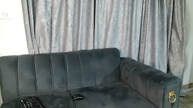 SweetHotLips102 online show from 05-29-26, 02:53