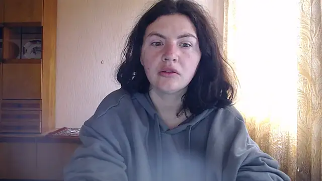 AlinaxJames online show from 05-11-26, 07:14