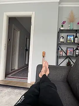 kdryldz2580 online show from 04-17-26, 12:41