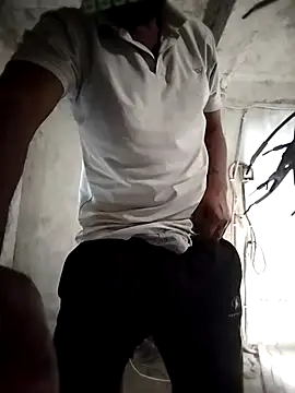 infiniteworld0 online show from 04-18-26, 03:32