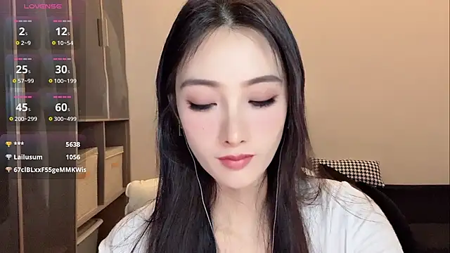 Xixi-mm online show from 06-18-26, 09:19