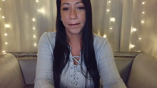 Snapshot of CheyDoll chatting on 05-15-26, 01:45 CheyDoll online show from 05-15-26, 01:45