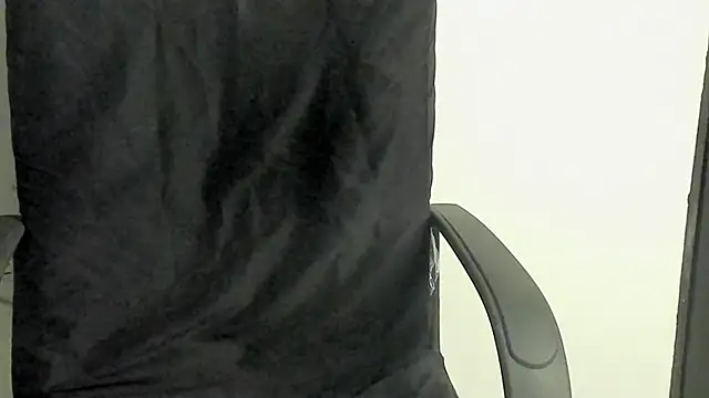 Snapshot of lolabunnysc chatting on 05-08-26, 12:54 lolabunnysc online show from 05-08-26, 12:54