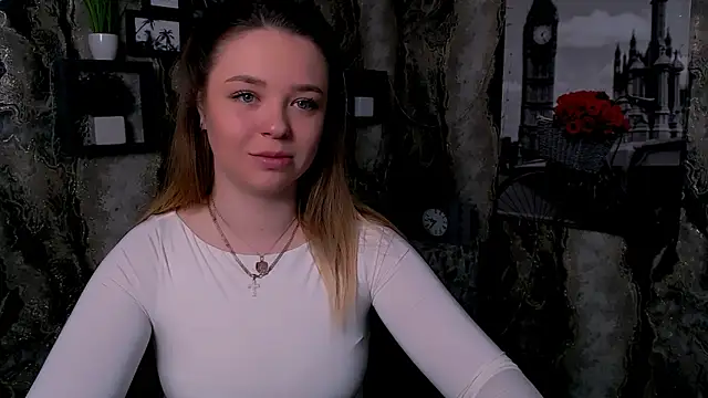 NicoleAura online show from 04-22-26, 07:22