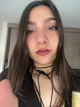 Soffy 20 online show from 04-27-26, 05:33