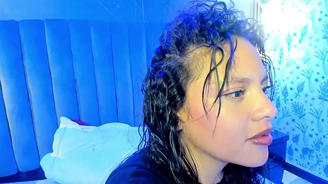 Snapshot of LilaVelvet chatting on 07-10-26, 11:40 LilaVelvet online show from 07-10-26, 11:40