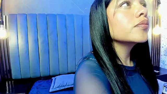 Snapshot of LilaVelvet chatting on 07-15-26, 06:24 LilaVelvet online show from 07-15-26, 06:24