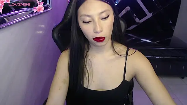 Queen Jen v online show from 05-01-26, 08:02