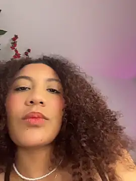 Daphnne Curly online show from 05-27-26, 12:02